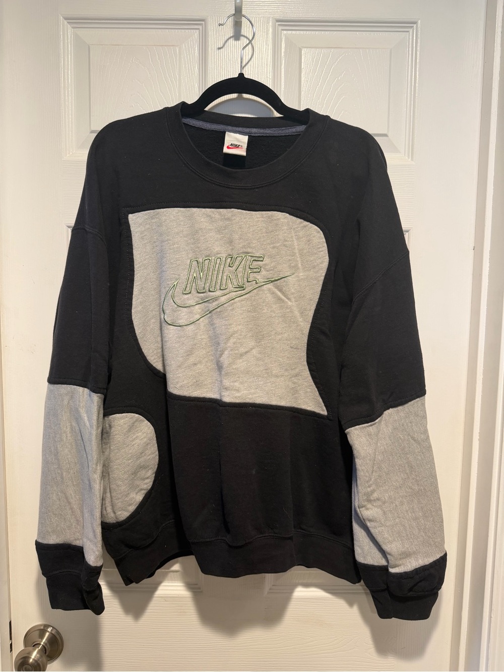 Nike unisex Black & Gray Patchwork Crewneck with Green Logo